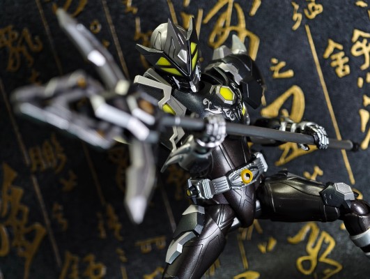 铠甲勇士形刻系列第十二作   黑犀侠