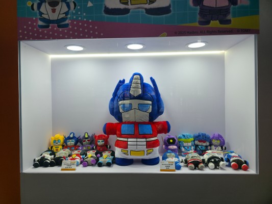 Mochibots 变形金刚 毛绒玩偶 擎天柱