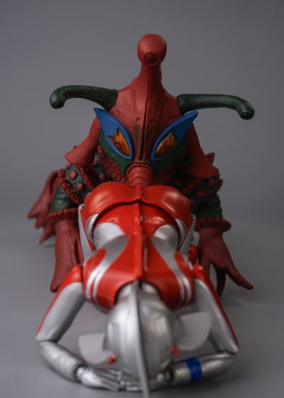 S.H.Figuarts  奥特之母