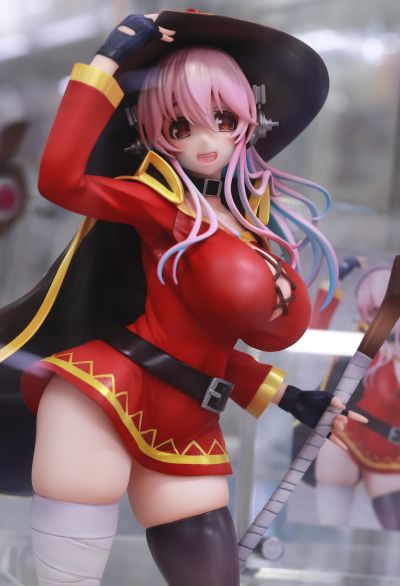 超级索尼子 惠惠服装