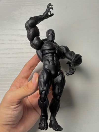 大块头黑肤限定版