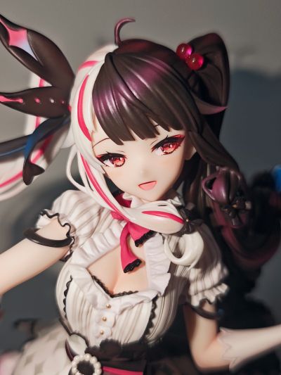 彩虹社 夜见蕾娜