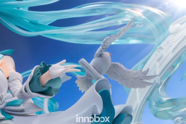 初音未来-云中曲