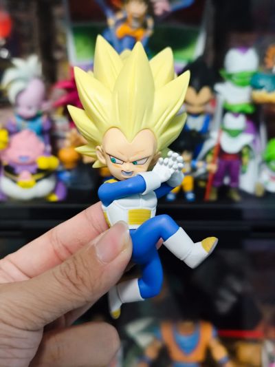 龙珠大魔 超级赛亚人3小贝吉塔 附带背景板的珍藏人偶