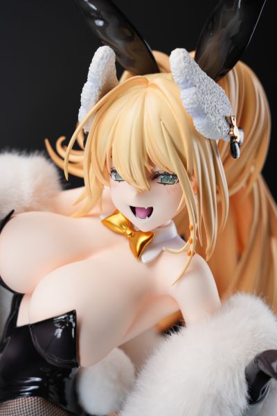 B-style 胜利女神：妮姬 露菲：奢侈兔