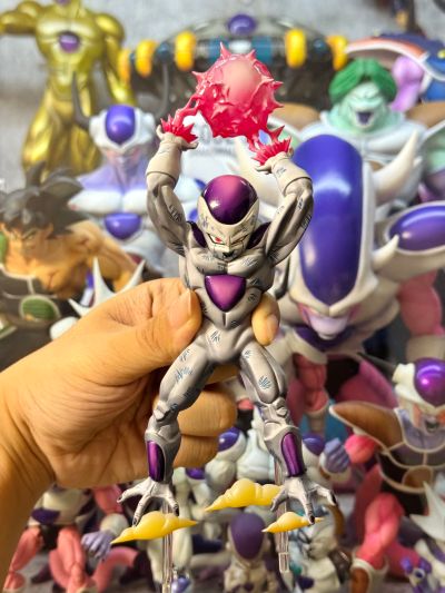 HQS 龙珠Z 弗利萨 - 最终形态