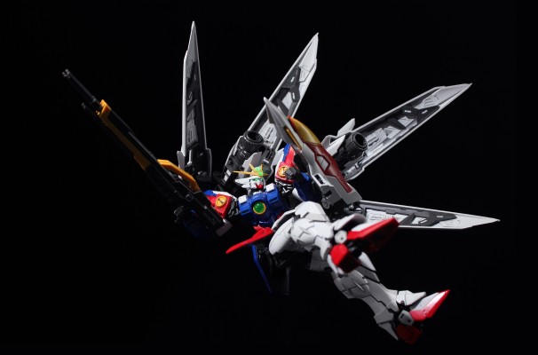 RG 飞翼零式高达