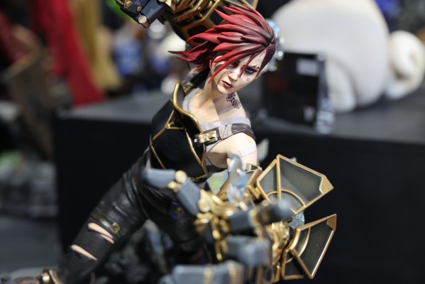 英雄联盟 双城之战 蔚 1/4全身像