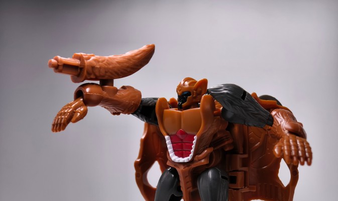 变形金刚传世系列 TL-61 幼獾