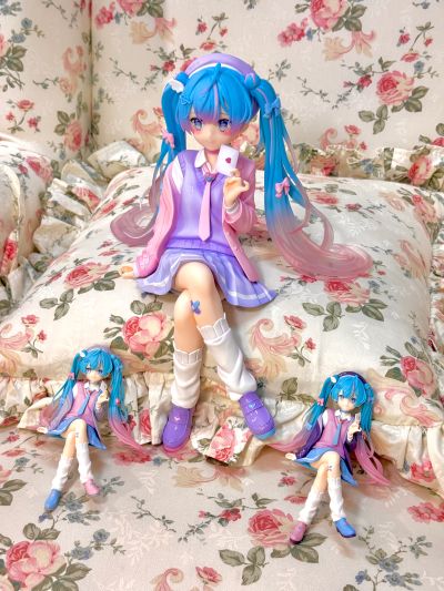 初音未来 压泡面人偶ー恋爱的西装外套 深色款ー