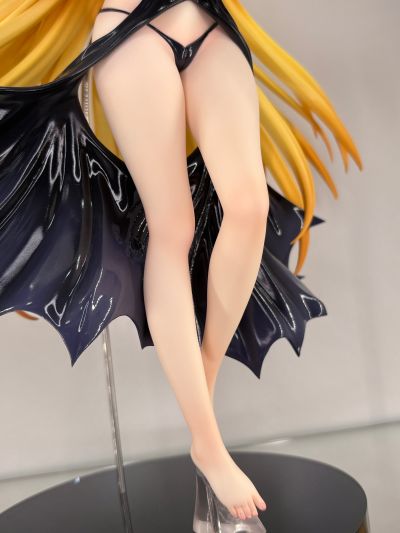 出包王女DARKNESS 金色暗影 DARKNESS