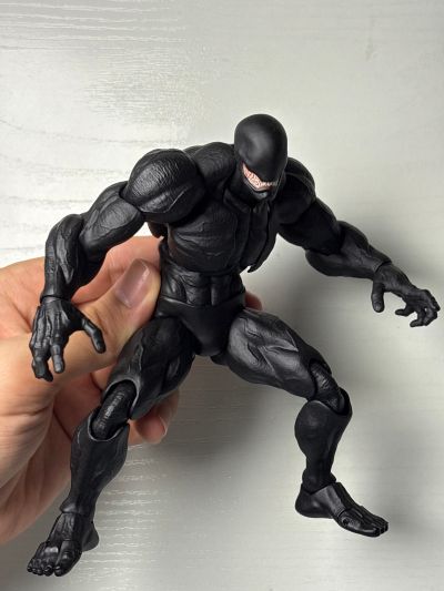 大块头黑肤限定版