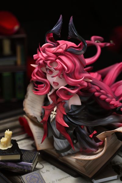 明日方舟 妮芙 于历史中怒号