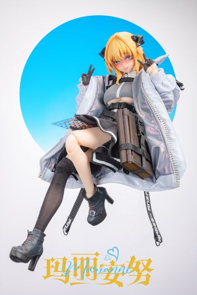 白衣教主-玛丽安努