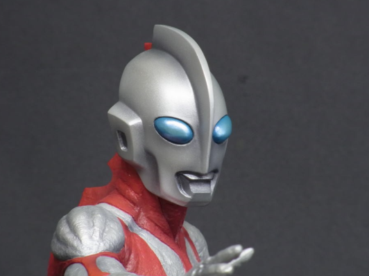 大怪兽系列  帕瓦德奥特曼