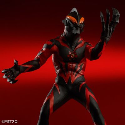 大怪兽系列 奥特新生代 贝利亚奥特曼 发光版