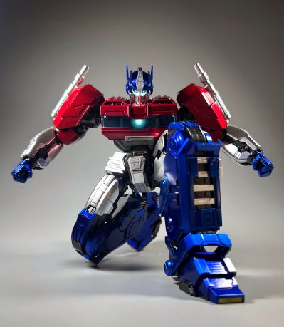 布鲁可变形金刚传奇版 起源擎天柱/奥利安·派克斯