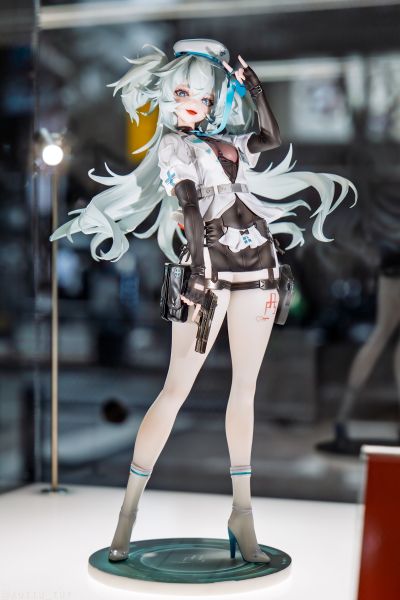 少女前线2：追放 芙洛伦 魅惑白羽