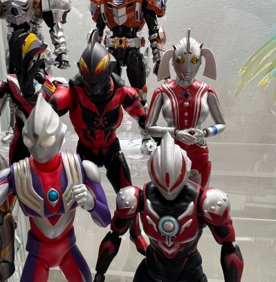 S.H.Figuarts  奥特之母