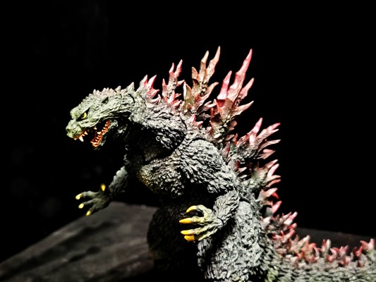 S.H.MonsterArts 哥斯拉（2000）
