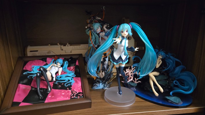 POP UP PARADE 初音未来 就算没有爱只要有你就好 透明色 L尺寸