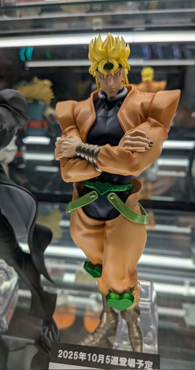 JOJO的奇妙冒险 星辰斗士 Mometria 迪奥（待检资料）