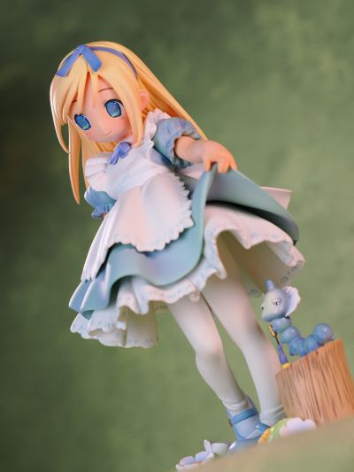 POP WONDERLAND ふしぎの国のアリス Alice