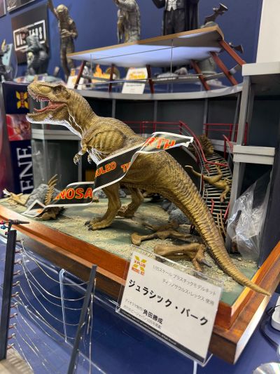 1/35比例塑料模型套件 侏罗纪公园 霸王龙