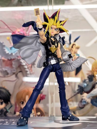 S.H.Figuarts  暗游戏