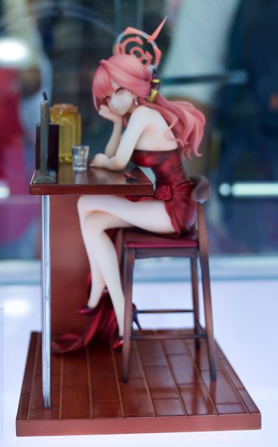 蔚蓝档案 陆八魔爱露（礼服）纪念大厅版