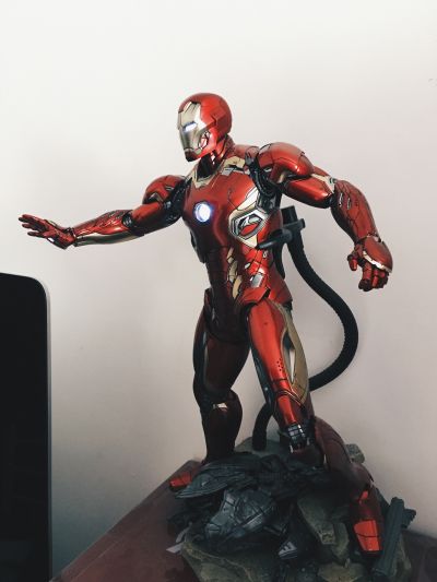 QS006   QUARTER SCALE 复仇者联盟2：奥创纪元 钢铁侠 45号装甲