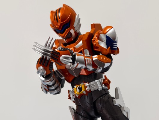 铠甲勇士形刻系列第十五作 地虎侠