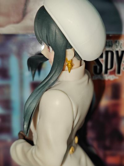 Luminasta 间谍过家家 代号：白 约尔·福杰