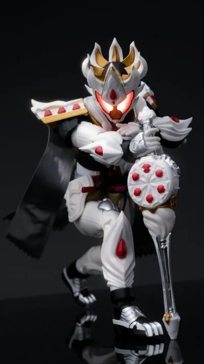 S.H.Figuarts 假面骑士加布 蛋糕王形态