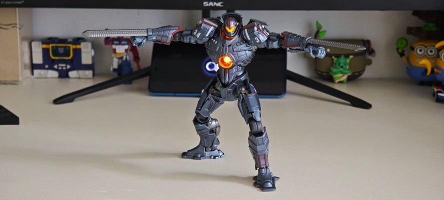 环太平洋 危险流浪者 深海守护者・双武装形态切换