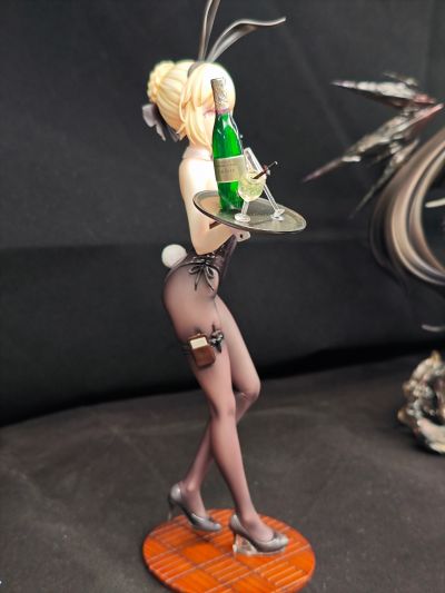 命运-冠位指定 阿尔托莉雅・潘德拉贡 Saber (alter) 兔女郎