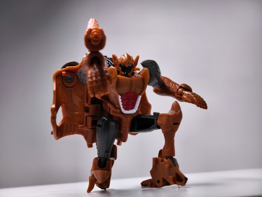 变形金刚传世系列 TL-61 幼獾