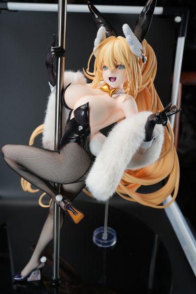 B-style 胜利女神：妮姬 露菲：奢侈兔