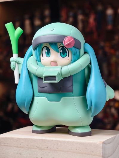 高达45周年×初音未来 扎古谷努咪 [初音未来版]