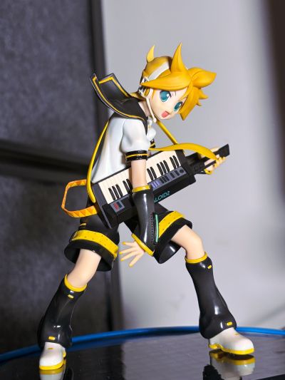 VOCALOID角色系列 02 鏡音レン