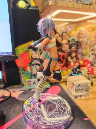 Vivit 转生为第七王子，随心所欲的魔法学习之路 莲