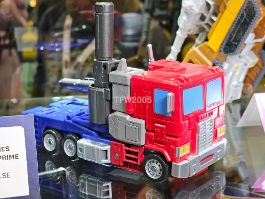 变形金刚经典电影系列 能量宇宙擎天柱