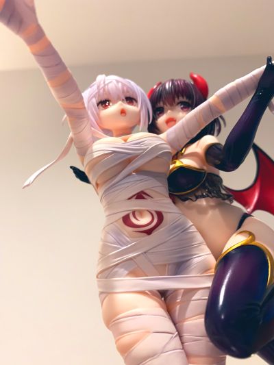 妖幻三重奏 风卷祭里、花奏铃 和 白金