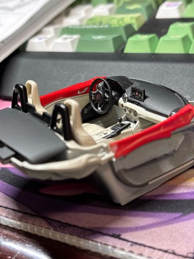 24342 马自达 MX-5