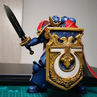 战锤40000：星际战士 极限战士 副官泰图斯-珍藏版