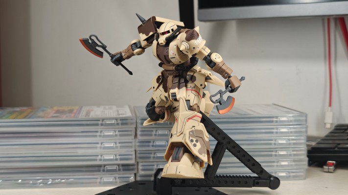 HG 1/144 地表高机动型渣古（达南专用）