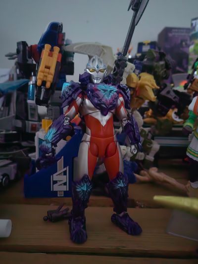 奥特超可动人偶 卢提昂与星河装甲