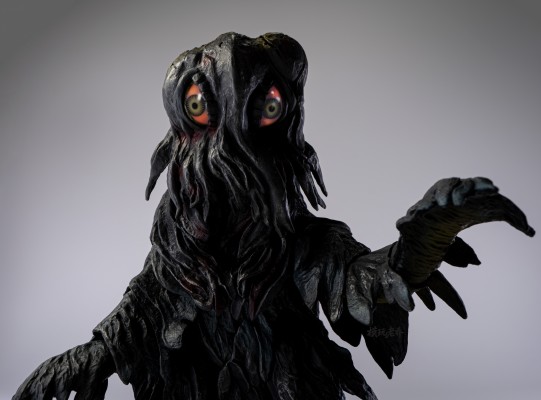 S.H.MonsterArts  黑多拉 50周年特别纪念套装