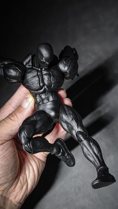 大块头黑肤限定版