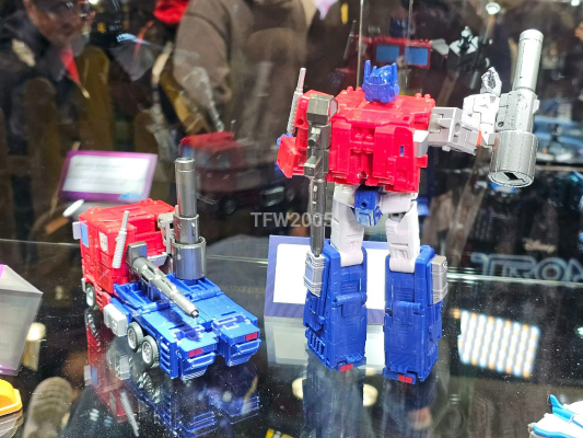 变形金刚经典电影系列 能量宇宙擎天柱